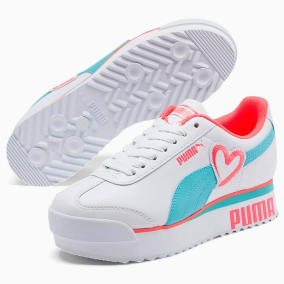 Puma Shoes - Roma Amor Heart Women's Sneakers